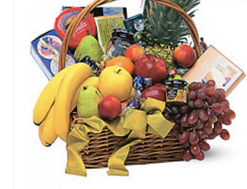 Gourmet and Fruit Gift Baskets For Your Thanksgiving Host
