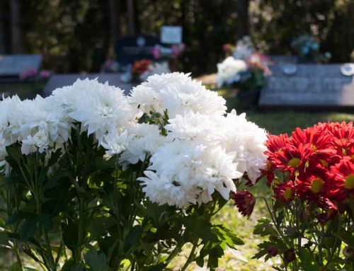 Mayfield Florist Delivers Beautiful Holiday Flowers to Desert Sunset Funeral Home